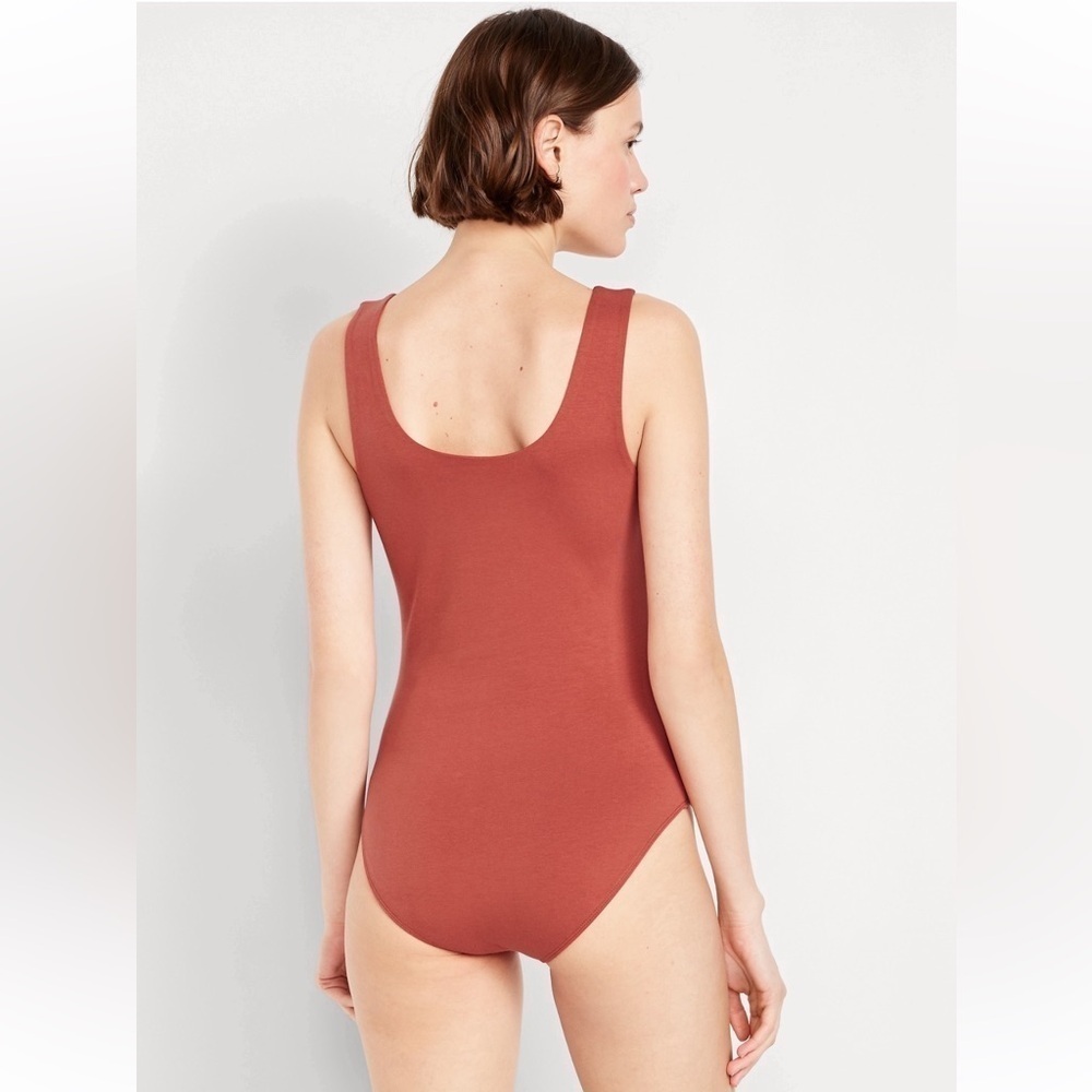 NWT Old Navy Double -Layer Scoop-Neck Bodysuit in Gingerspice Size Small - Picture 3 of 10